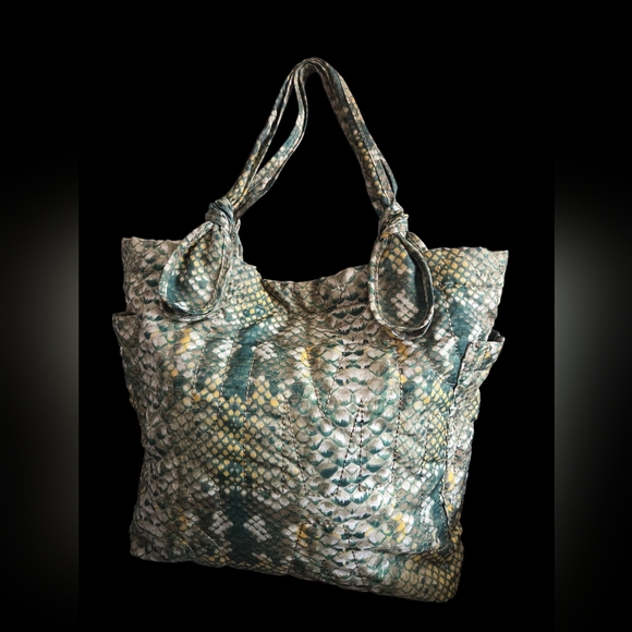 💛EUC Marc Jacobs Nylon Tote💛 - Picture 2 of 10